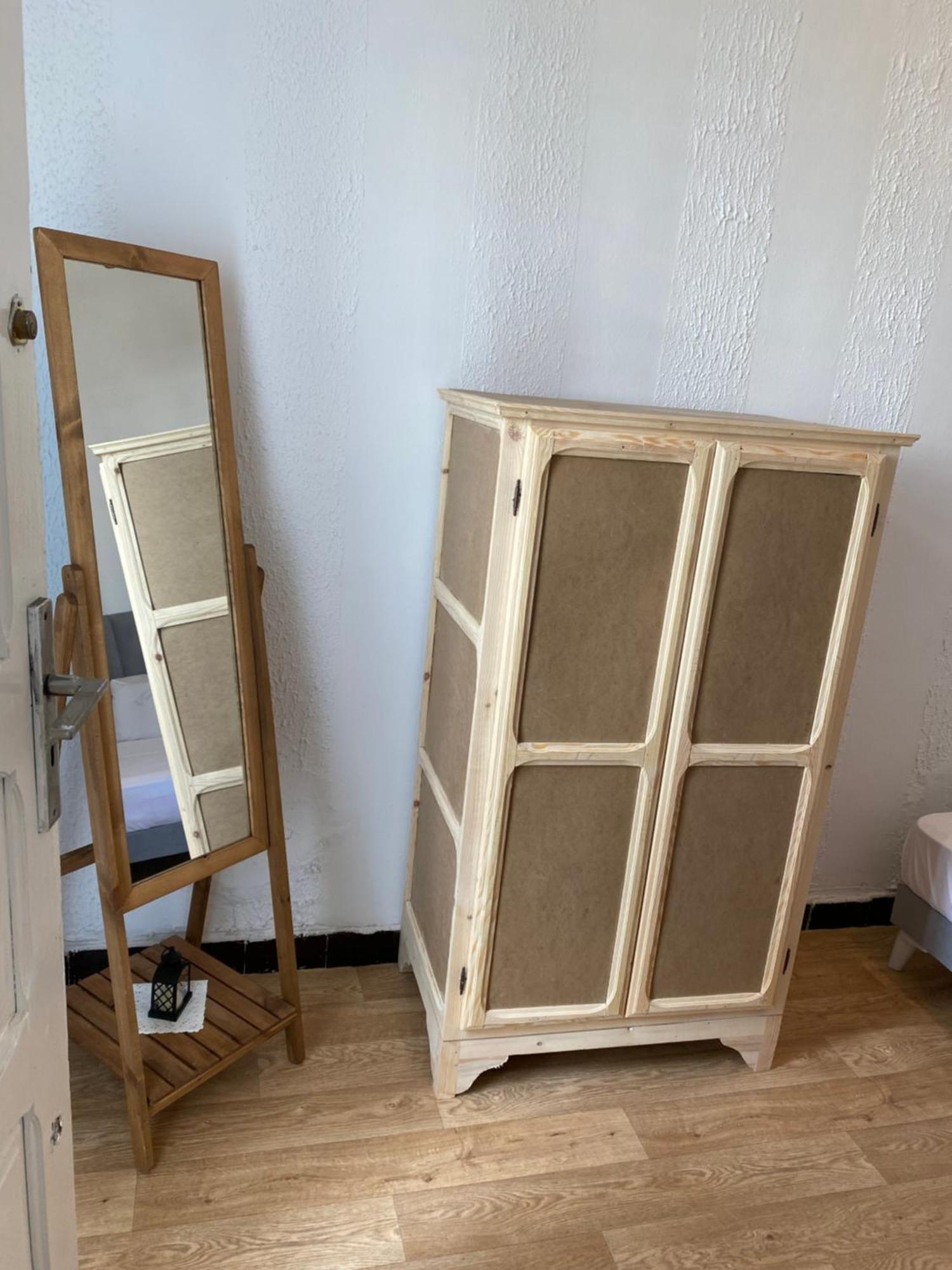 - Bourguiba 2e Etage *